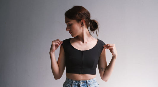 Woman wearing Etalon posture bra, showcasing proper fit and support.